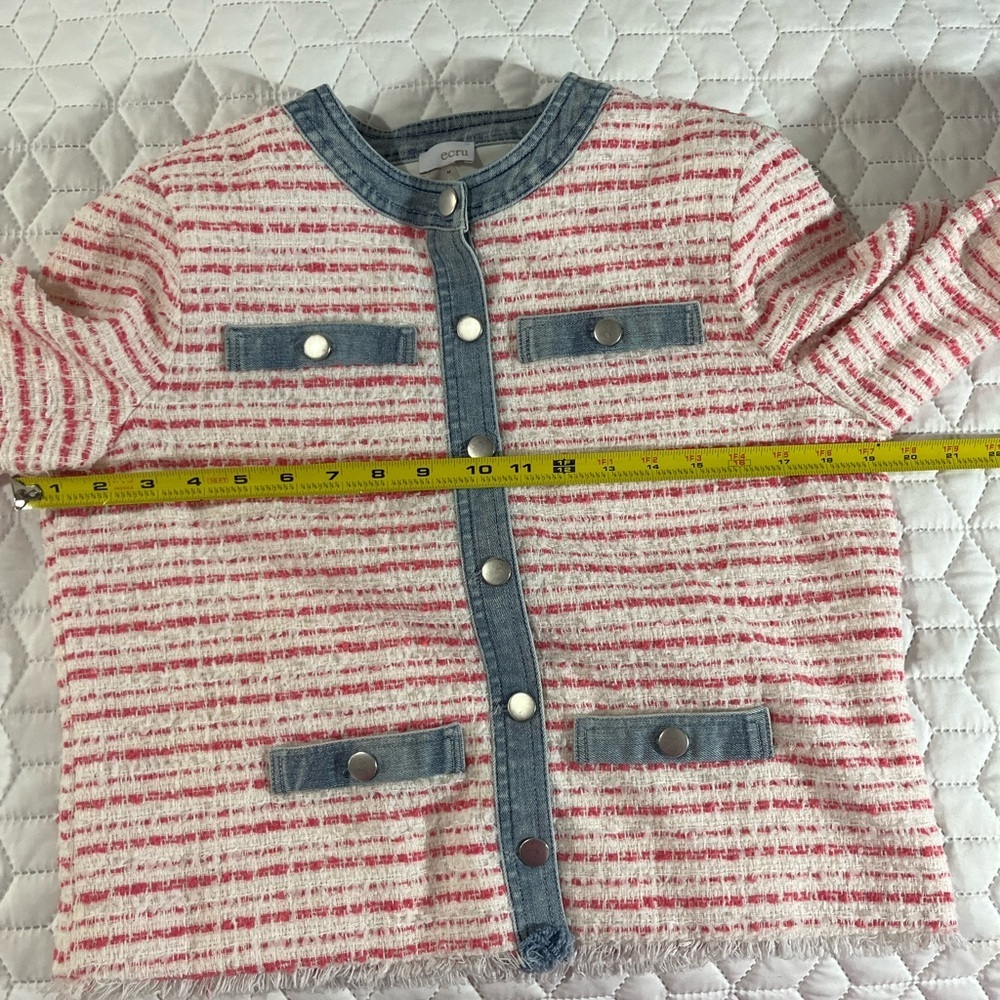 Ecru Denim Trim Tweed Jacket Size Medium Pink White Snap Front - Picture 8 of 10